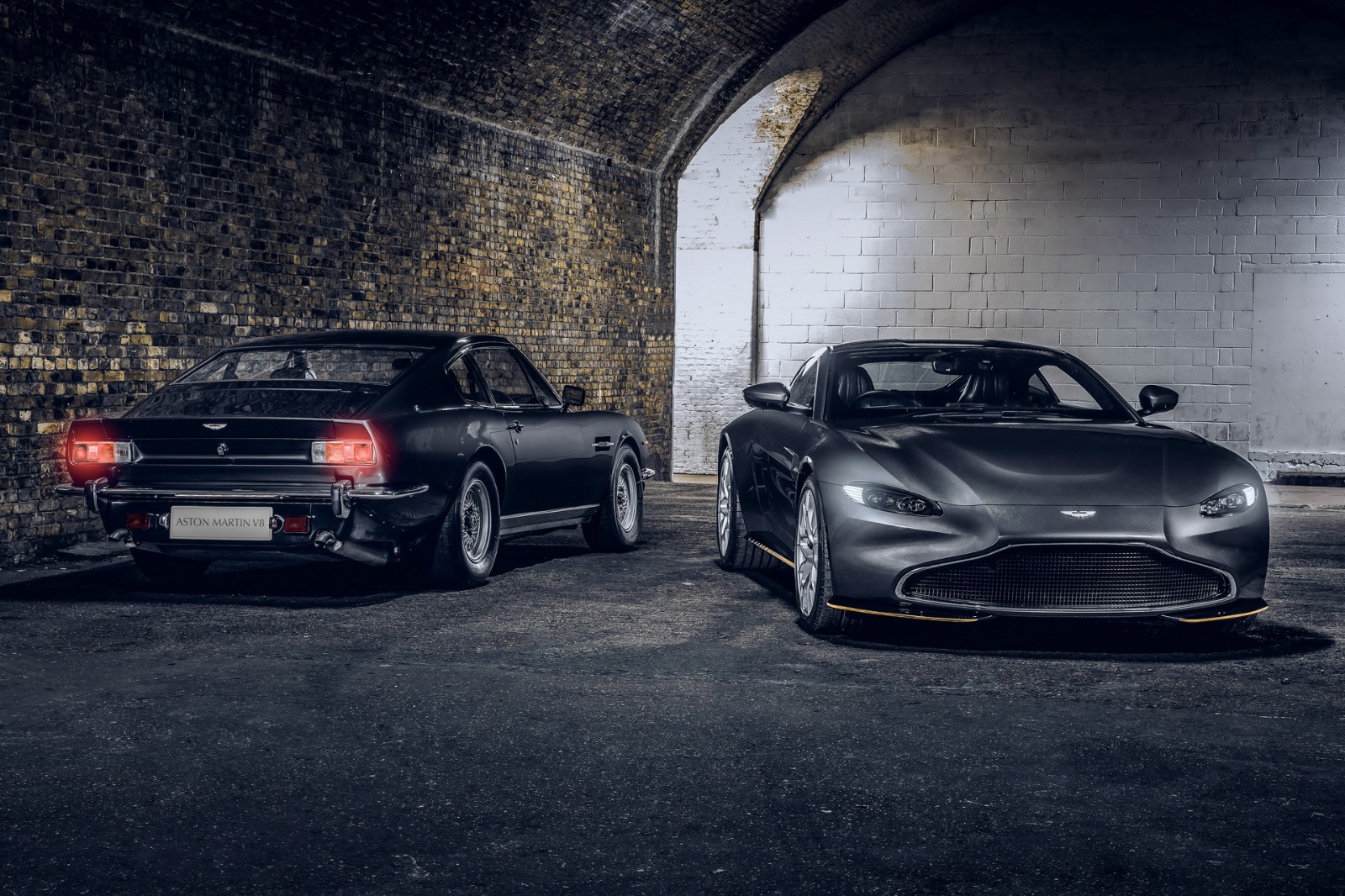 【梗係要借題發揮吓啦】Aston Martin趁有新占士邦電影上映推出兩款限量版