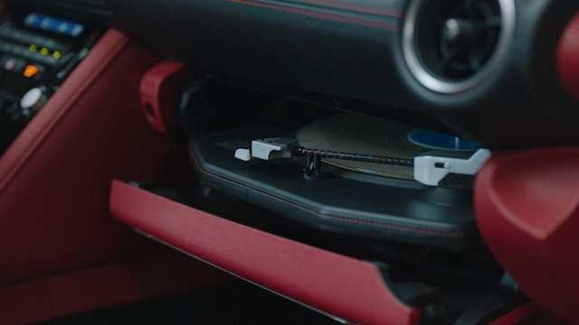 【凌志玩黑膠】其實汽車幾時有車內黑膠碟機呢？