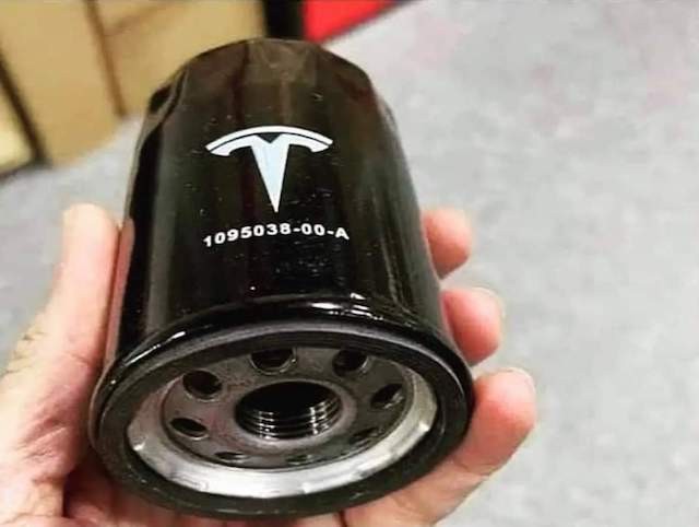 【up一張相】原廠Tesla機油隔？！