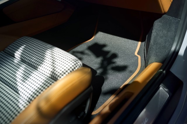 【保時再推出限量版911 Sport Classic】售價冠絕整個車系