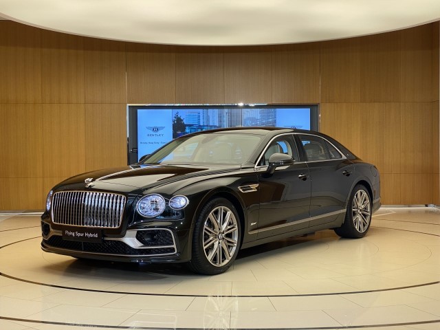 【可以叉電兼純電動㗎！】賓利Flying Spur Hybrid到港開售